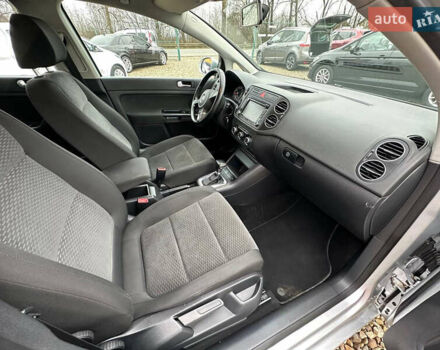 Серый Фольксваген Гольф Плюс, объемом двигателя 1.4 л и пробегом 208 тыс. км за 6999 $, фото 18 на Automoto.ua