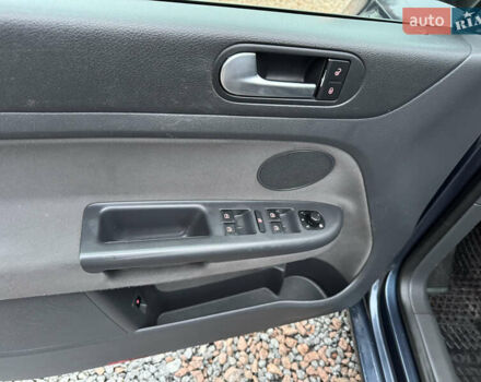 Серый Фольксваген Гольф Плюс, объемом двигателя 1.4 л и пробегом 184 тыс. км за 6490 $, фото 58 на Automoto.ua