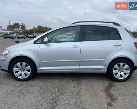 Фольксваген Гольф Плюс 2009 в Ровно на Automoto.ua Серый Фольксваген Гольф Плюс, объемом двигателя 1.6 л и пробегом 172 тыс. км за 7550 $, фото 16 на Automoto.ua