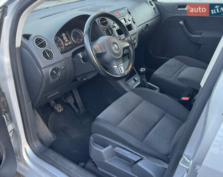 Фольксваген Гольф Плюс 2009 в Полтаве на Automoto.ua Серый Фольксваген Гольф Плюс, объемом двигателя 1.4 л и пробегом 190 тыс. км за 7550 $, фото 9 на Automoto.ua