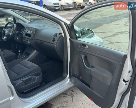 Фольксваген Гольф Плюс 2009 в Полтаве на Automoto.ua Серый Фольксваген Гольф Плюс, объемом двигателя 1.4 л и пробегом 190 тыс. км за 7550 $, фото 31 на Automoto.ua