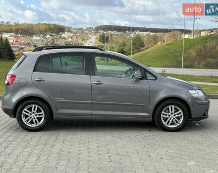 Фольксваген Гольф Плюс 2009 в Тернополе на Automoto.ua Серый Фольксваген Гольф Плюс, объемом двигателя 1.4 л и пробегом 177 тыс. км за 6800 $, фото 6 на Automoto.ua