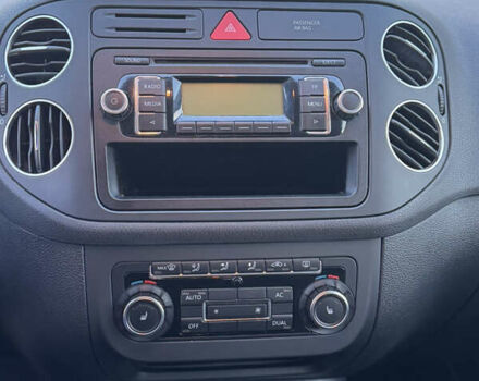 Серый Фольксваген Гольф Плюс, объемом двигателя 1.4 л и пробегом 191 тыс. км за 6999 $, фото 18 на Automoto.ua