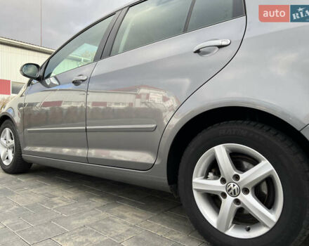 Сірий Фольксваген Golf Plus, об'ємом двигуна 1.4 л та пробігом 247 тис. км за 6650 $, фото 32 на Automoto.ua