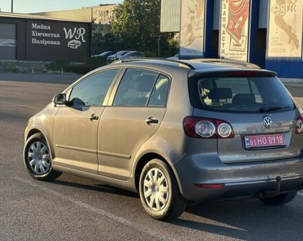 Серый Фольксваген Гольф Плюс, объемом двигателя 1.4 л и пробегом 220 тыс. км за 6350 $, фото 3 на Automoto.ua