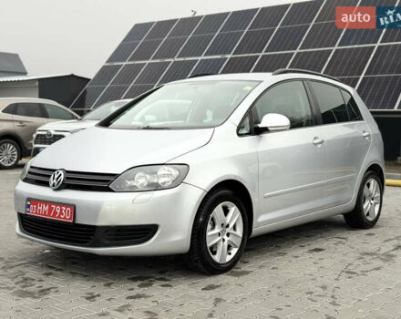 Серый Фольксваген Гольф Плюс, объемом двигателя 1.4 л и пробегом 189 тыс. км за 8200 $, фото 3 на Automoto.ua