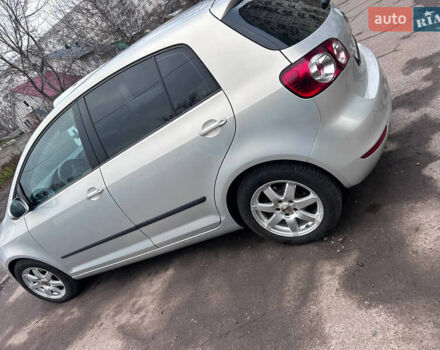 Серый Фольксваген Гольф Плюс, объемом двигателя 1.4 л и пробегом 190 тыс. км за 9200 $, фото 1 на Automoto.ua