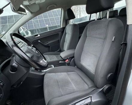 Серый Фольксваген Гольф Плюс, объемом двигателя 1.4 л и пробегом 192 тыс. км за 8300 $, фото 51 на Automoto.ua