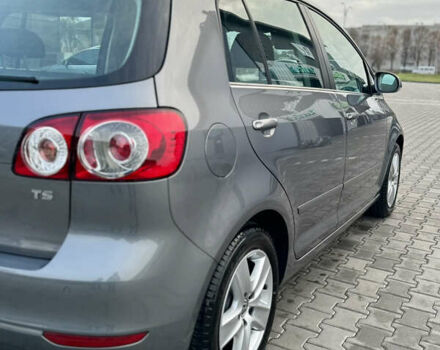 Серый Фольксваген Гольф Плюс, объемом двигателя 1.4 л и пробегом 163 тыс. км за 8300 $, фото 22 на Automoto.ua