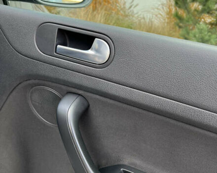 Сірий Фольксваген Golf Plus, об'ємом двигуна 1.4 л та пробігом 247 тис. км за 6650 $, фото 43 на Automoto.ua