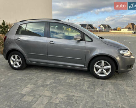 Сірий Фольксваген Golf Plus, об'ємом двигуна 1.4 л та пробігом 247 тис. км за 6650 $, фото 24 на Automoto.ua