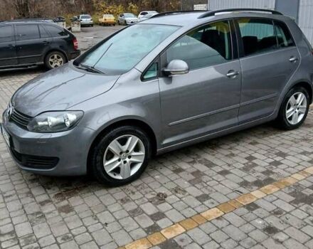Серый Фольксваген Гольф Плюс, объемом двигателя 1.39 л и пробегом 257 тыс. км за 6700 $, фото 7 на Automoto.ua