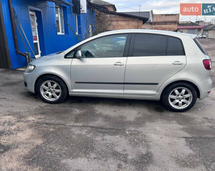 Серый Фольксваген Гольф Плюс, объемом двигателя 1.4 л и пробегом 190 тыс. км за 9200 $, фото 12 на Automoto.ua