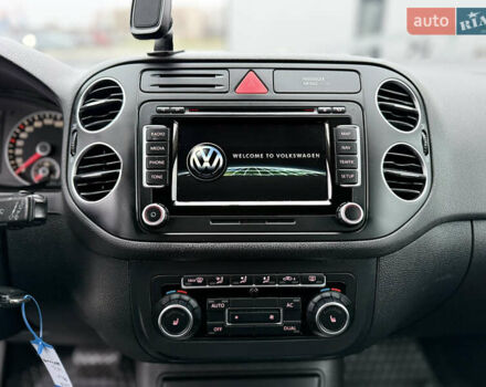 Серый Фольксваген Гольф Плюс, объемом двигателя 1.4 л и пробегом 189 тыс. км за 8200 $, фото 54 на Automoto.ua