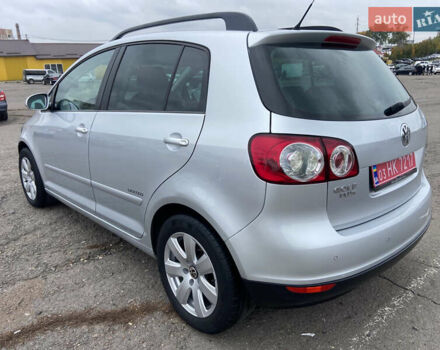 Фольксваген Гольф Плюс 2009 в Ровно на Automoto.ua Серый Фольксваген Гольф Плюс, объемом двигателя 1.6 л и пробегом 172 тыс. км за 7550 $, фото 14 на Automoto.ua