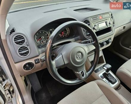 Серый Фольксваген Гольф Плюс, объемом двигателя 1.4 л и пробегом 188 тыс. км за 7500 $, фото 7 на Automoto.ua