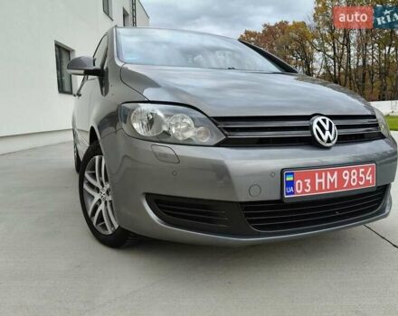 Серый Фольксваген Гольф Плюс, объемом двигателя 1.4 л и пробегом 173 тыс. км за 8700 $, фото 8 на Automoto.ua