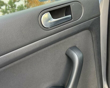 Сірий Фольксваген Golf Plus, об'ємом двигуна 1.4 л та пробігом 247 тис. км за 6650 $, фото 55 на Automoto.ua