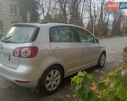 Серый Фольксваген Гольф Плюс, объемом двигателя 1.4 л и пробегом 221 тыс. км за 5577 $, фото 9 на Automoto.ua