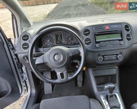 Серый Фольксваген Гольф Плюс, объемом двигателя 1.4 л и пробегом 156 тыс. км за 7500 $, фото 8 на Automoto.ua