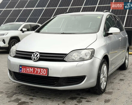 Серый Фольксваген Гольф Плюс, объемом двигателя 1.4 л и пробегом 189 тыс. км за 8200 $, фото 2 на Automoto.ua
