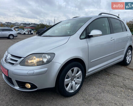 Фольксваген Гольф Плюс 2009 в Ровно на Automoto.ua Серый Фольксваген Гольф Плюс, объемом двигателя 1.6 л и пробегом 172 тыс. км за 7550 $, фото 18 на Automoto.ua