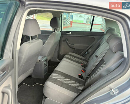 Фольксваген Гольф Плюс 2009 в Тернополе на Automoto.ua Серый Фольксваген Гольф Плюс, объемом двигателя 1.4 л и пробегом 177 тыс. км за 6800 $, фото 15 на Automoto.ua