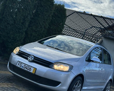 Серый Фольксваген Гольф Плюс, объемом двигателя 1.4 л и пробегом 80 тыс. км за 8100 $, фото 67 на Automoto.ua