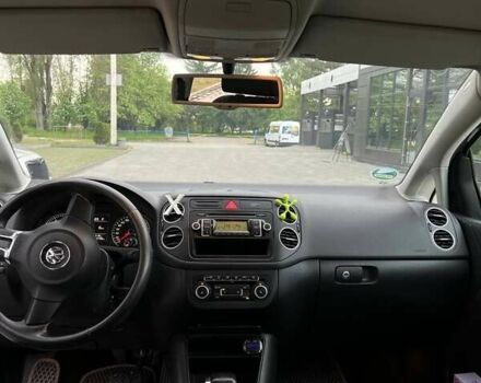 Серый Фольксваген Гольф Плюс, объемом двигателя 1.39 л и пробегом 261 тыс. км за 6999 $, фото 15 на Automoto.ua