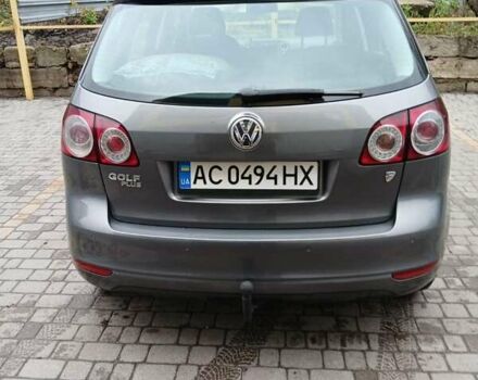 Серый Фольксваген Гольф Плюс, объемом двигателя 1.39 л и пробегом 257 тыс. км за 6700 $, фото 12 на Automoto.ua