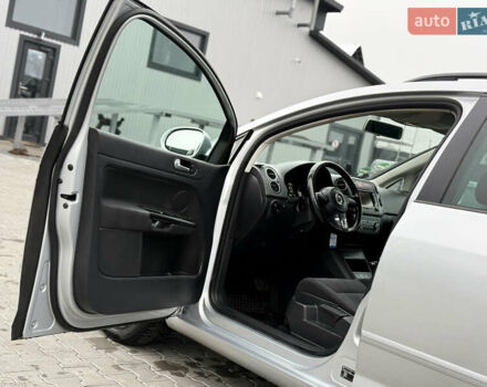 Серый Фольксваген Гольф Плюс, объемом двигателя 1.4 л и пробегом 189 тыс. км за 8200 $, фото 41 на Automoto.ua