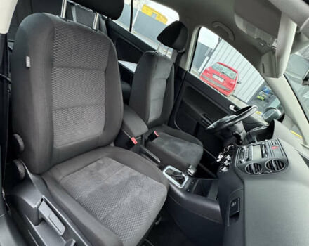 Серый Фольксваген Гольф Плюс, объемом двигателя 1.4 л и пробегом 163 тыс. км за 8300 $, фото 76 на Automoto.ua