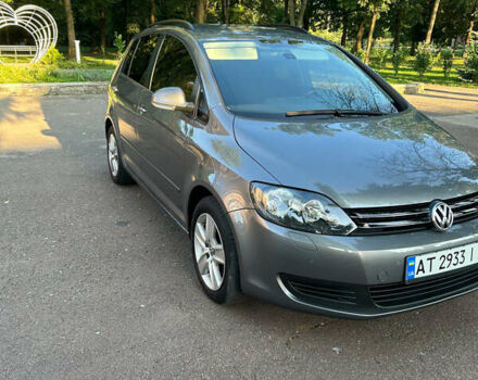 Серый Фольксваген Гольф Плюс, объемом двигателя 1.39 л и пробегом 238 тыс. км за 6900 $, фото 1 на Automoto.ua