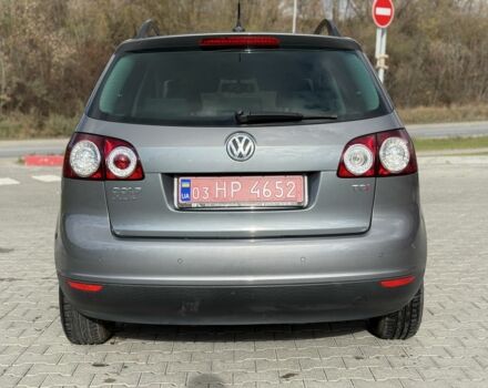 Серый Фольксваген Гольф Плюс, объемом двигателя 1.4 л и пробегом 177 тыс. км за 6400 $, фото 1 на Automoto.ua