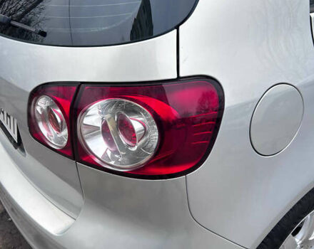 Серый Фольксваген Гольф Плюс, объемом двигателя 1.4 л и пробегом 190 тыс. км за 9200 $, фото 8 на Automoto.ua