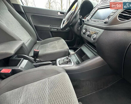 Серый Фольксваген Гольф Плюс, объемом двигателя 1.4 л и пробегом 208 тыс. км за 6999 $, фото 20 на Automoto.ua