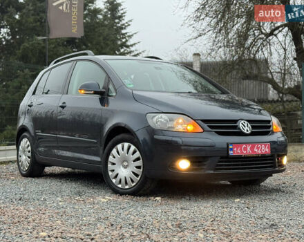 Серый Фольксваген Гольф Плюс, объемом двигателя 1.4 л и пробегом 184 тыс. км за 6490 $, фото 1 на Automoto.ua