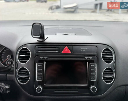 Серый Фольксваген Гольф Плюс, объемом двигателя 1.4 л и пробегом 189 тыс. км за 8200 $, фото 53 на Automoto.ua