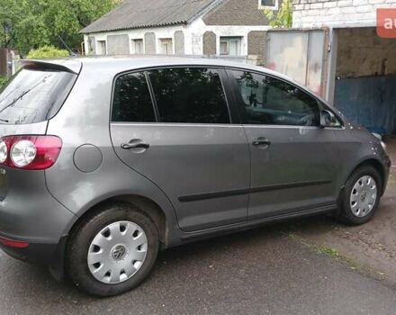 Серый Фольксваген Гольф Плюс, объемом двигателя 1.6 л и пробегом 276 тыс. км за 7200 $, фото 2 на Automoto.ua