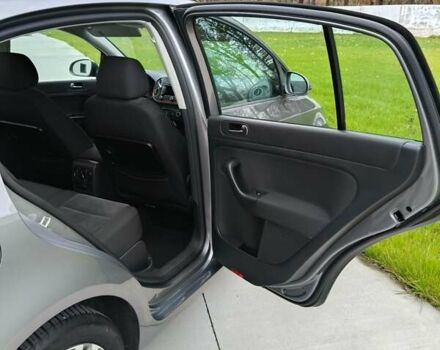 Серый Фольксваген Гольф Плюс, объемом двигателя 1.4 л и пробегом 173 тыс. км за 8700 $, фото 48 на Automoto.ua