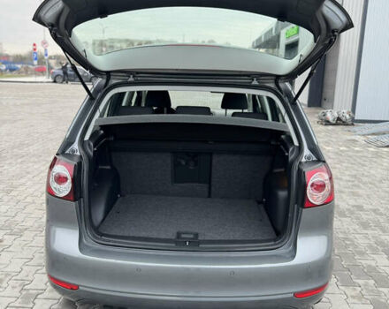 Серый Фольксваген Гольф Плюс, объемом двигателя 1.4 л и пробегом 163 тыс. км за 8300 $, фото 83 на Automoto.ua