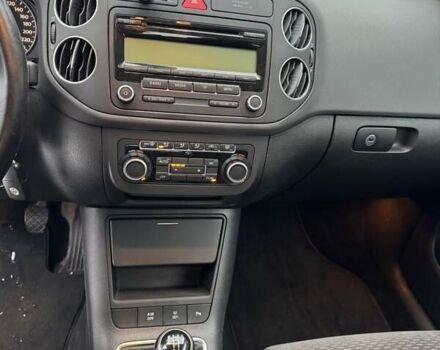 Серый Фольксваген Гольф Плюс, объемом двигателя 1.97 л и пробегом 134 тыс. км за 9999 $, фото 18 на Automoto.ua