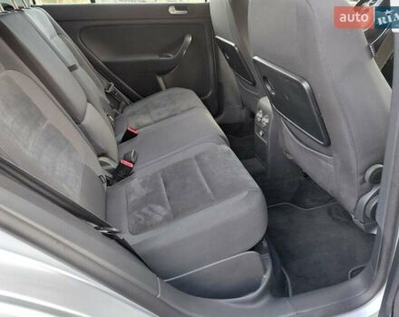 Серый Фольксваген Гольф Плюс, объемом двигателя 1.4 л и пробегом 156 тыс. км за 7500 $, фото 2 на Automoto.ua