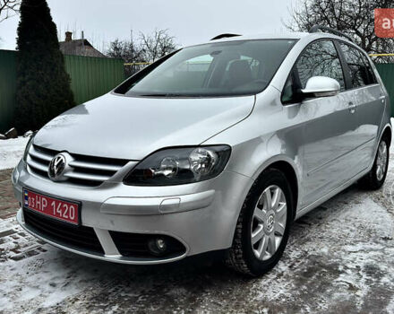 Сірий Фольксваген Golf Plus, об'ємом двигуна 1.6 л та пробігом 183 тис. км за 8145 $, фото 2 на Automoto.ua