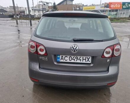 Серый Фольксваген Гольф Плюс, объемом двигателя 1.39 л и пробегом 257 тыс. км за 6700 $, фото 11 на Automoto.ua