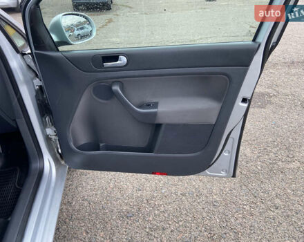 Фольксваген Гольф Плюс 2009 в Ровно на Automoto.ua Серый Фольксваген Гольф Плюс, объемом двигателя 1.6 л и пробегом 172 тыс. км за 7550 $, фото 34 на Automoto.ua