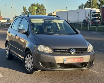 Серый Фольксваген Гольф Плюс, объемом двигателя 1.4 л и пробегом 220 тыс. км за 6350 $, фото 1 на Automoto.ua