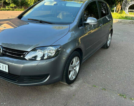Серый Фольксваген Гольф Плюс, объемом двигателя 1.39 л и пробегом 238 тыс. км за 6900 $, фото 2 на Automoto.ua