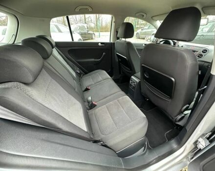 Серый Фольксваген Гольф Плюс, объемом двигателя 1.4 л и пробегом 208 тыс. км за 6999 $, фото 22 на Automoto.ua