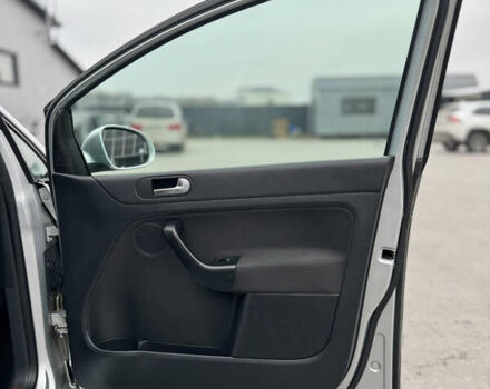 Серый Фольксваген Гольф Плюс, объемом двигателя 1.4 л и пробегом 192 тыс. км за 8300 $, фото 78 на Automoto.ua